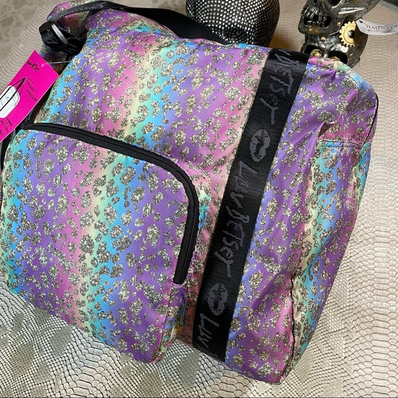 Betsey Johnson packable weekender bag - Picture 2 of 7